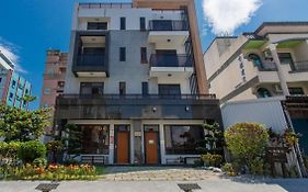 花蓮前站-艾莉小屋電梯民宿
